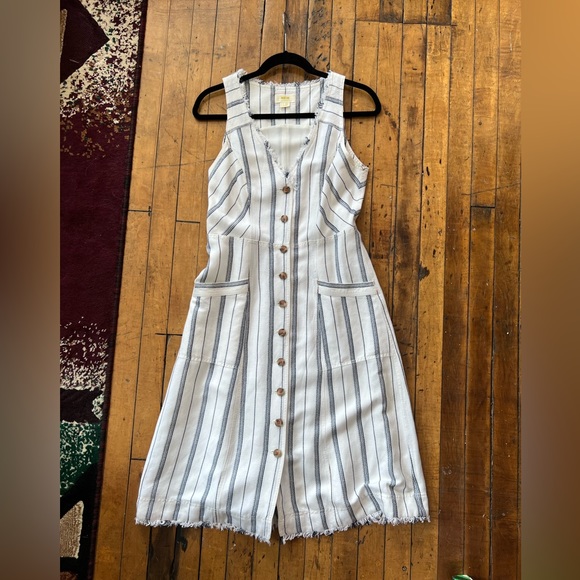 Maeve stripped button down midi dress. Anthropologie Size 6. - Picture 2 of 7